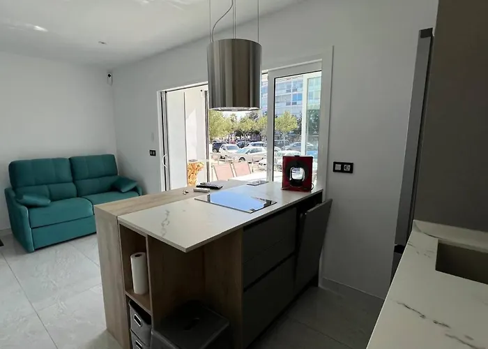 Precioso Estudio Al Lado Playa Av-63 *